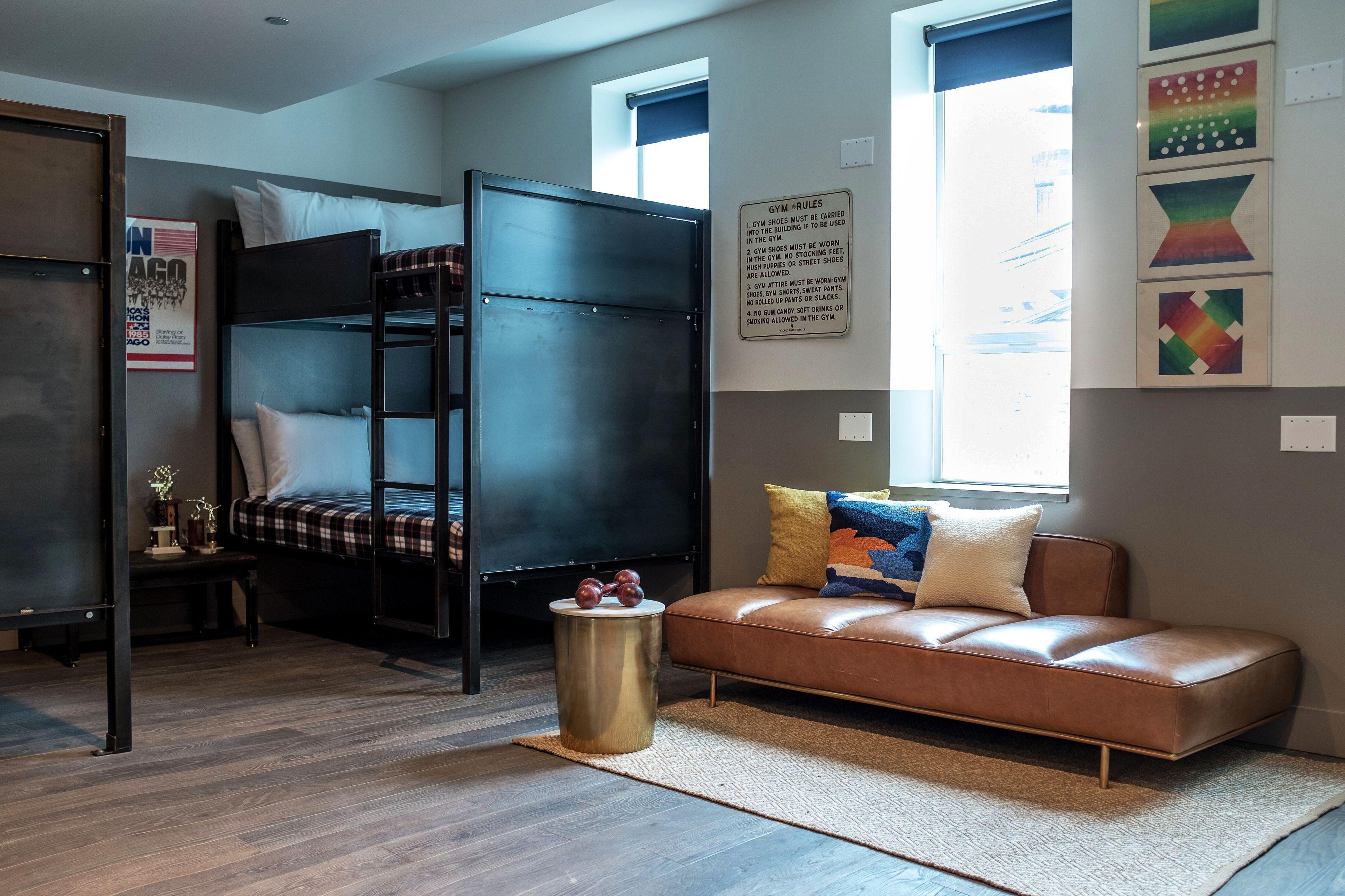 Hotel The Collection River North 3*