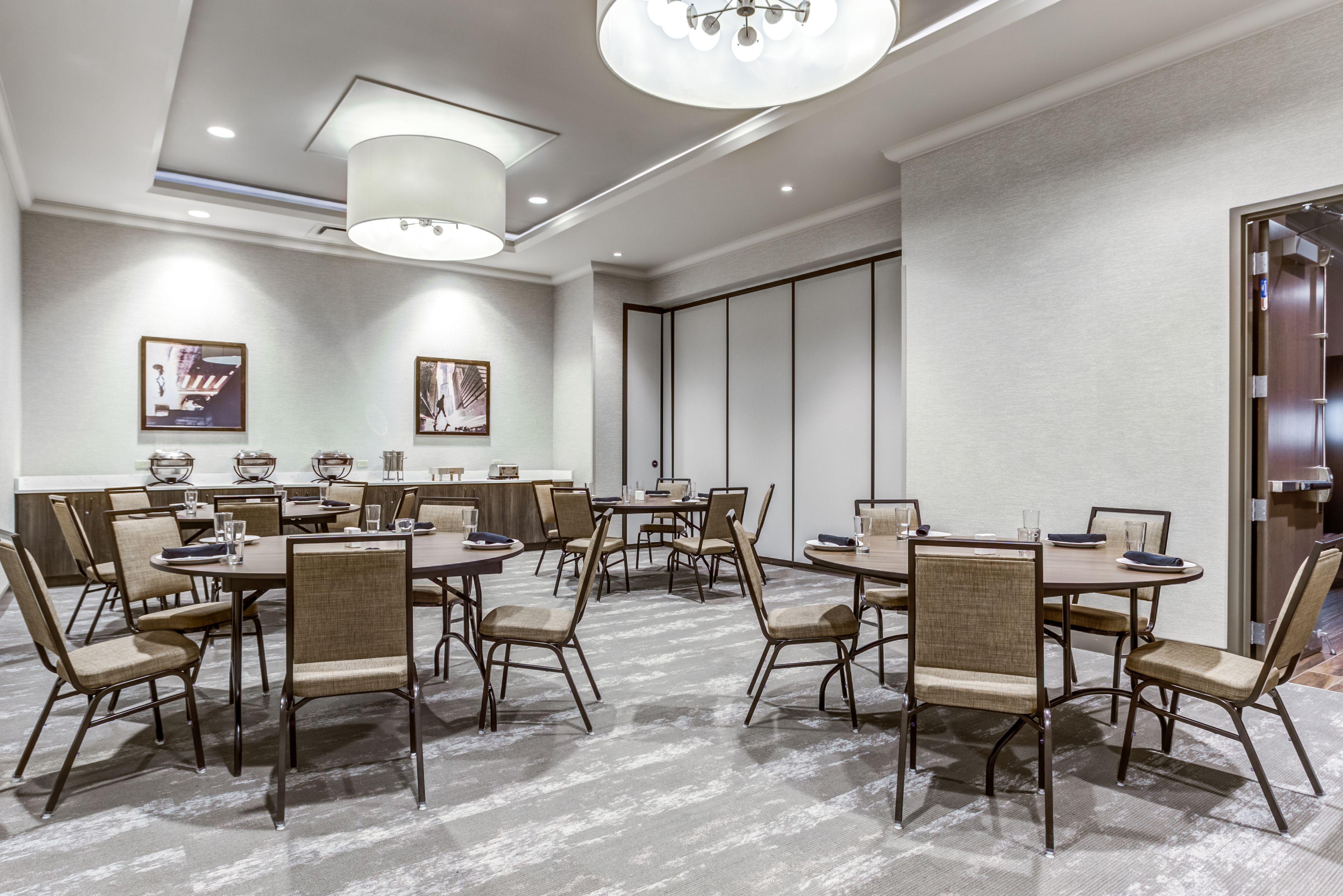 Cambria Loop - Theatre District Hotel 4*