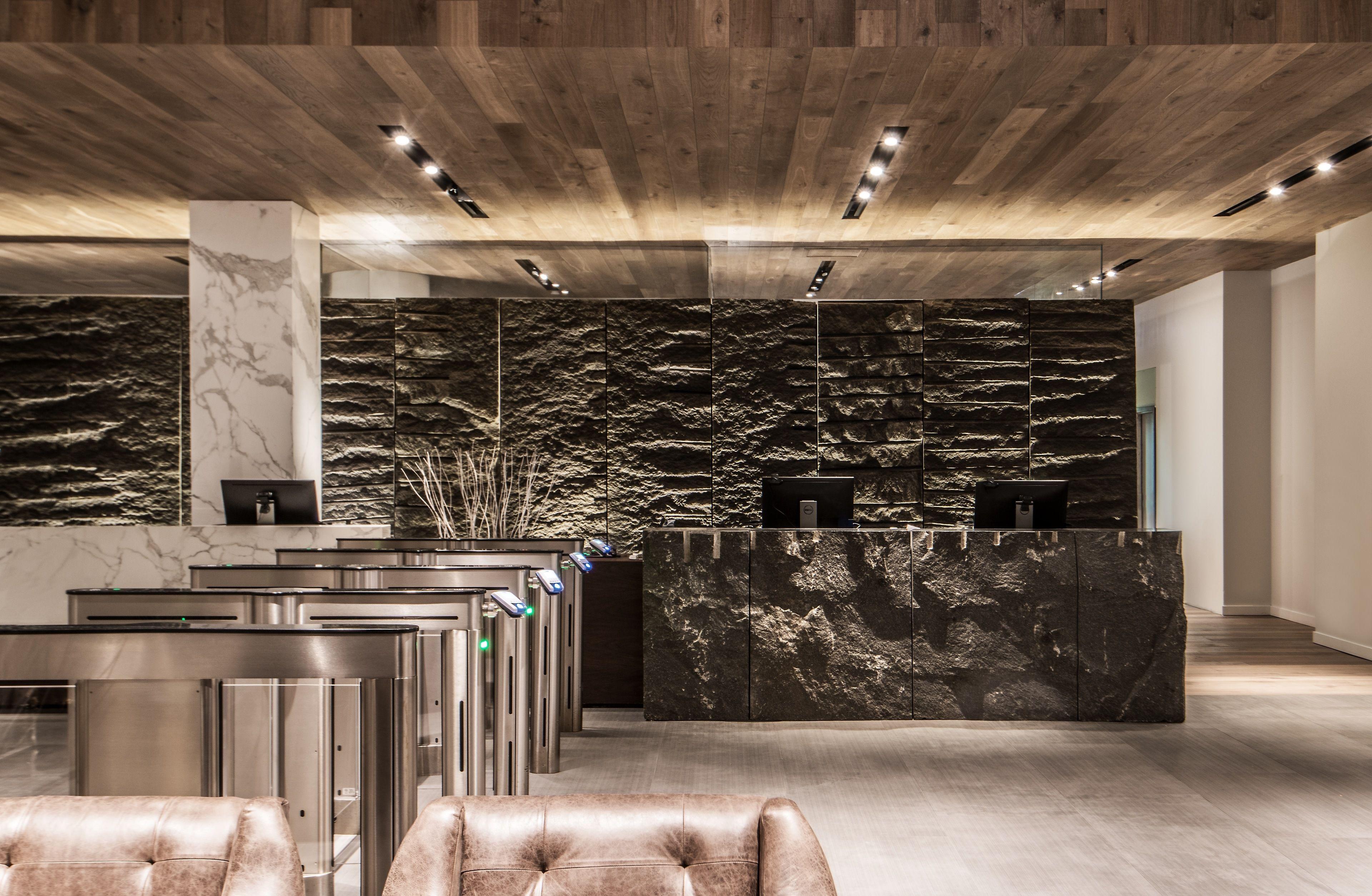 The & Athletic Club At Midtown Chicago