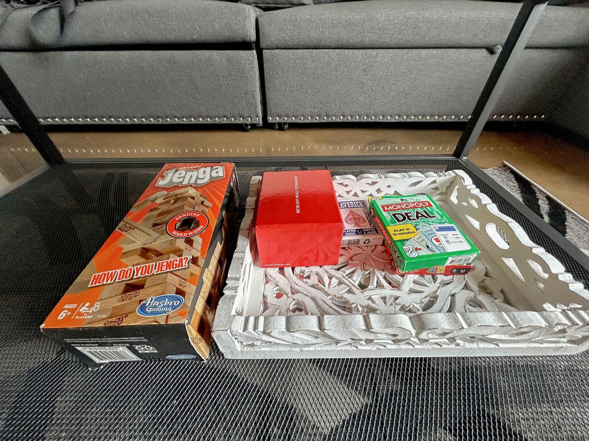 West Loop - Views With In & Out Parking 5 *