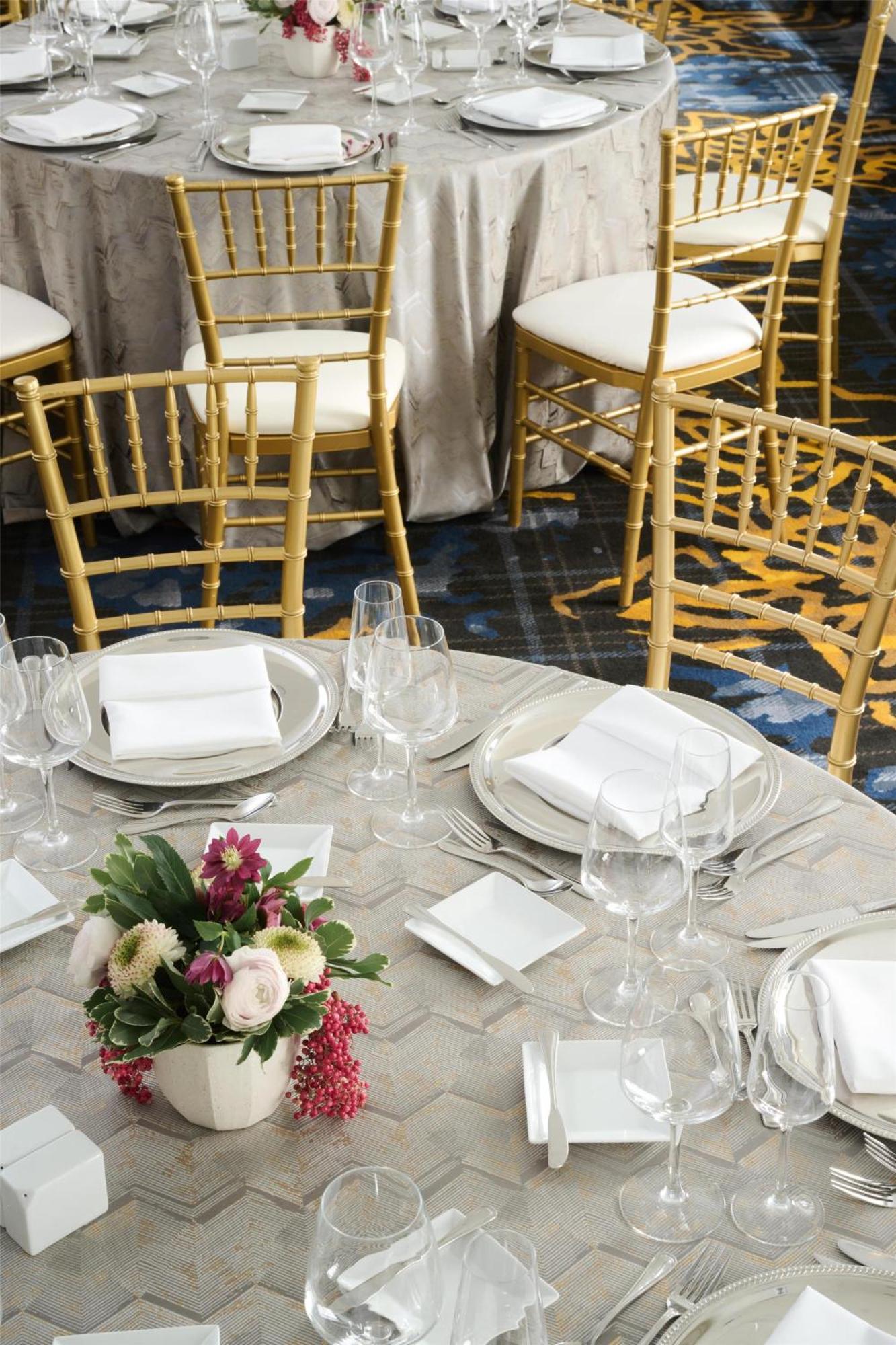 Hotel The Allegro Royal Sonesta Loop