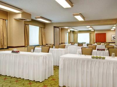 Hotel Homewood By Hilton Chicago-downtown Chicago