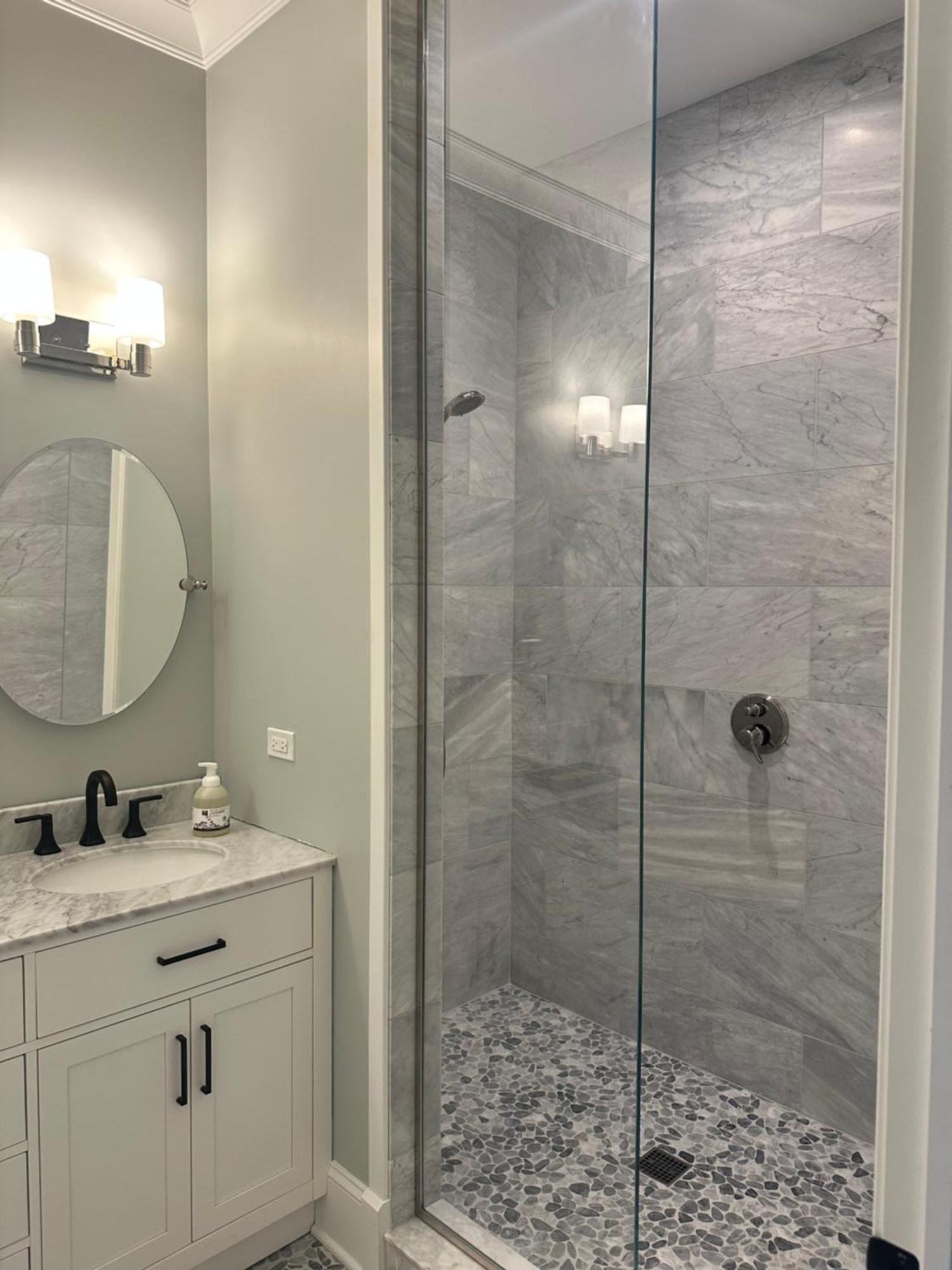 The Lyons' Den * Chicago