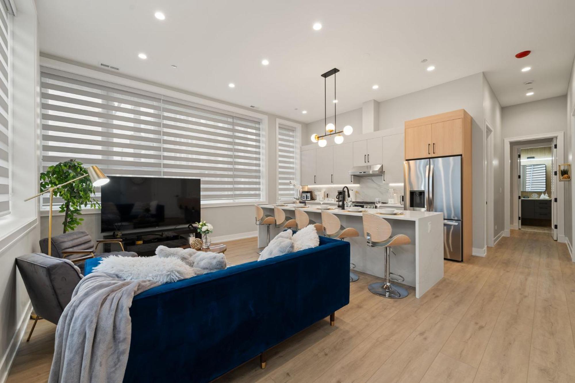 Modern 2-bd 2-ba Retreat Near Medical District * Chicago