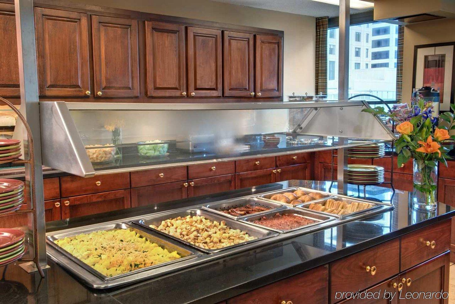 Hotel Homewood By Hilton Chicago-downtown 3*