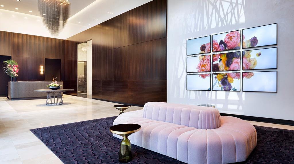 Global Luxury In Downtown Chicago