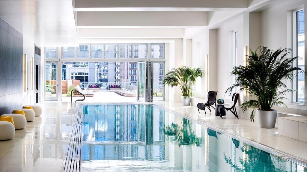 Global Luxury In Downtown Chicago