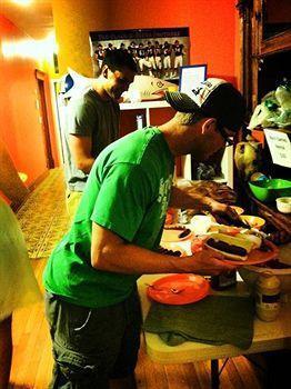 Wrigley - (adults Only) Hostel