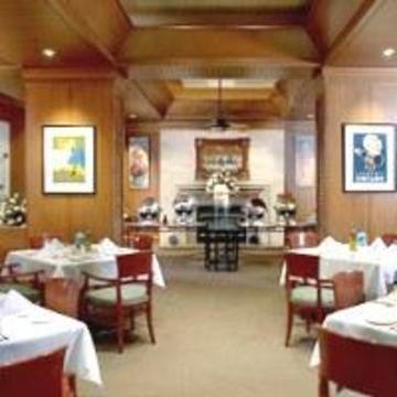 Courtyard By Marriott At Medical District-uic 3*