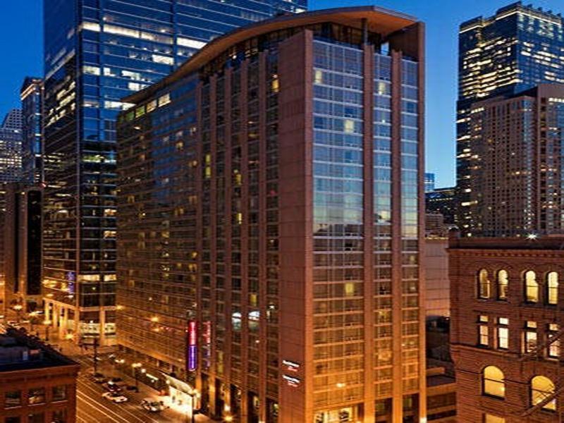 Hotel By Marriott Downtown/river North Chicago