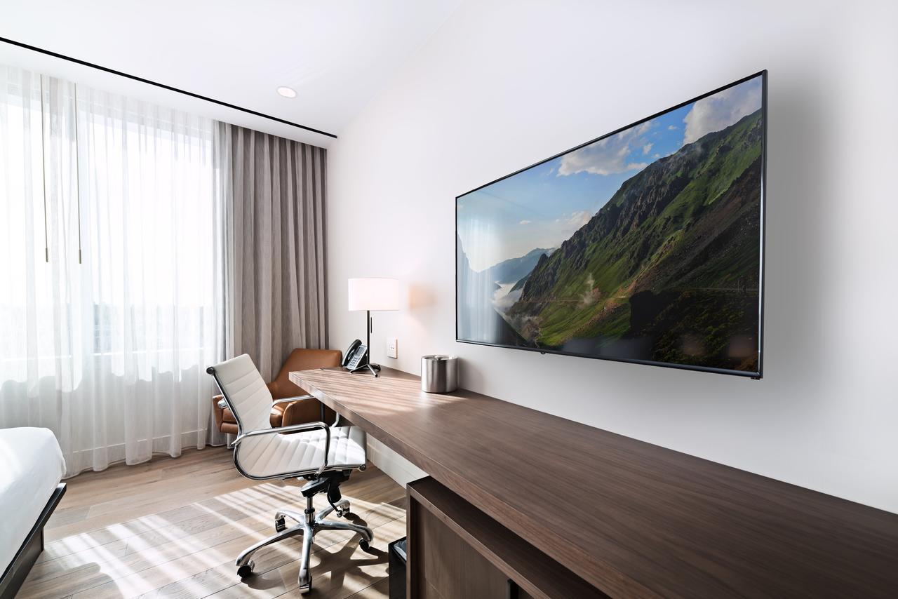 Resort The & Athletic Club At Midtown