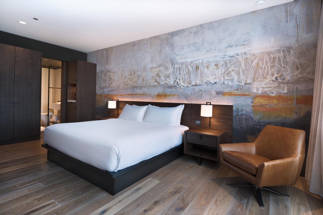 The & Athletic Club At Midtown Chicago