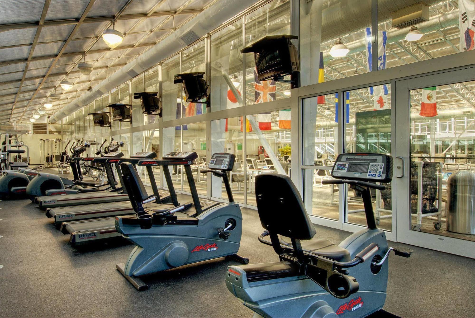 Le Meridien Essex Hotel