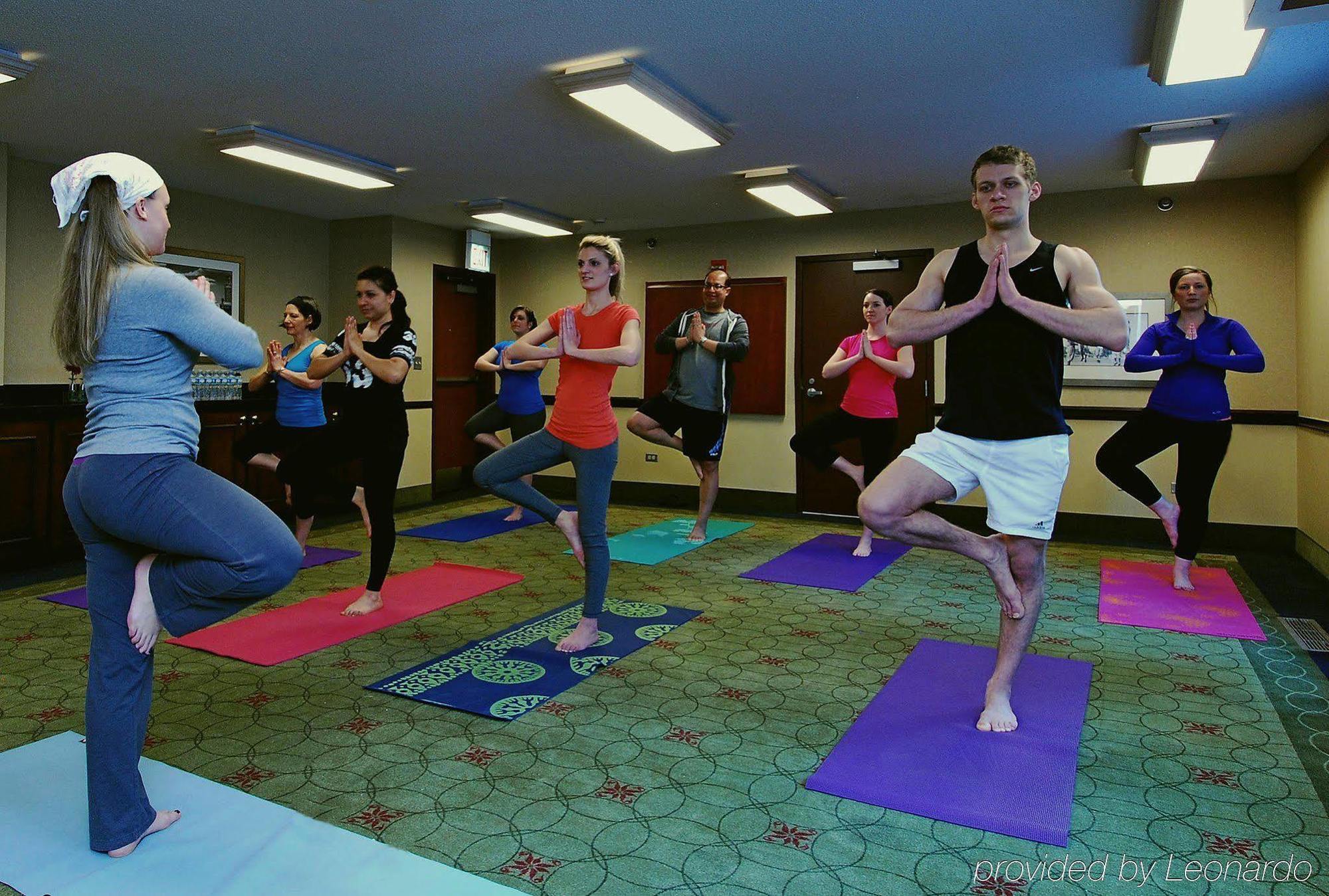 Hotel Homewood By Hilton Chicago-downtown 3*