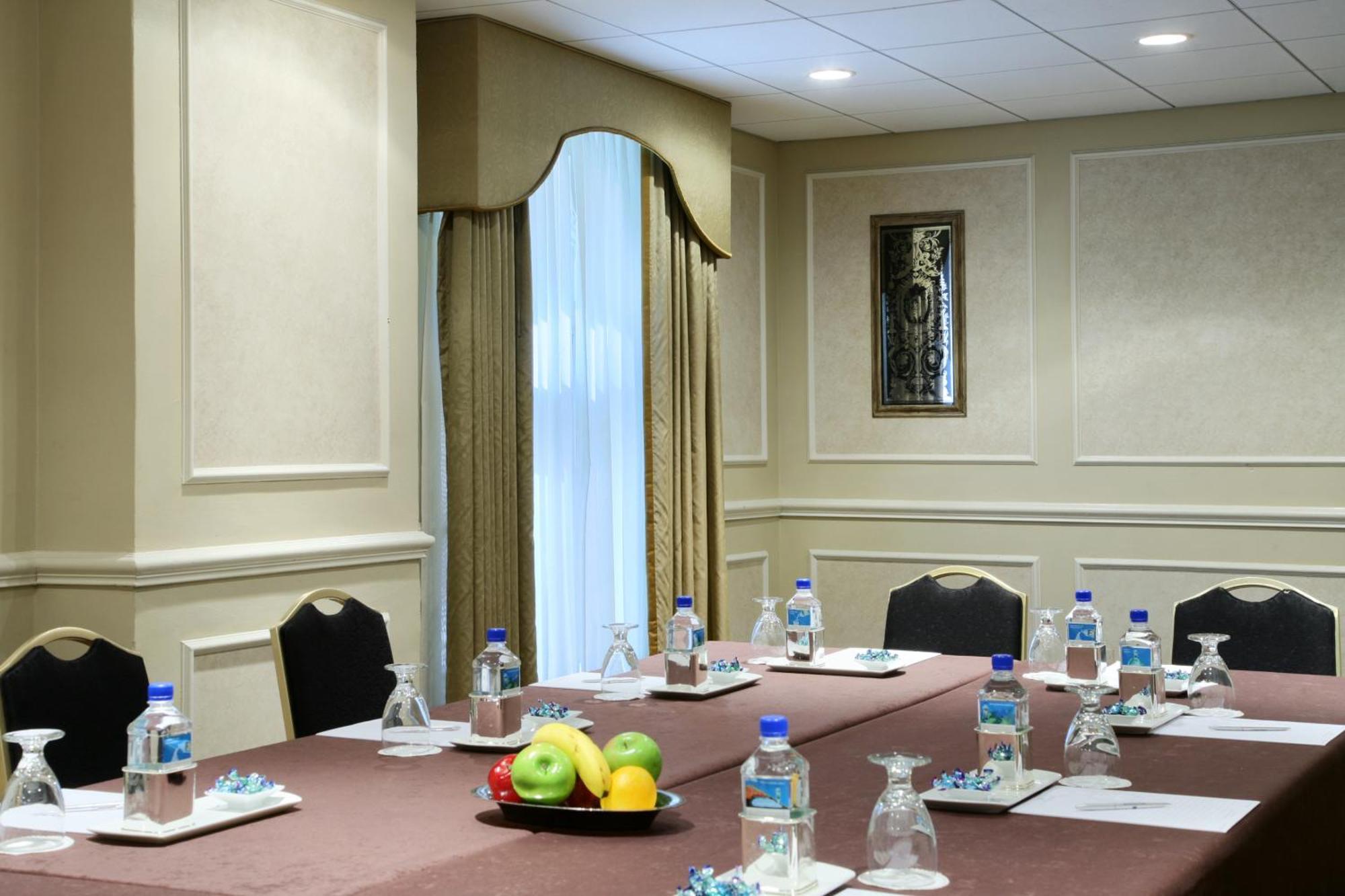 Millennium Knickerbocker Hotel