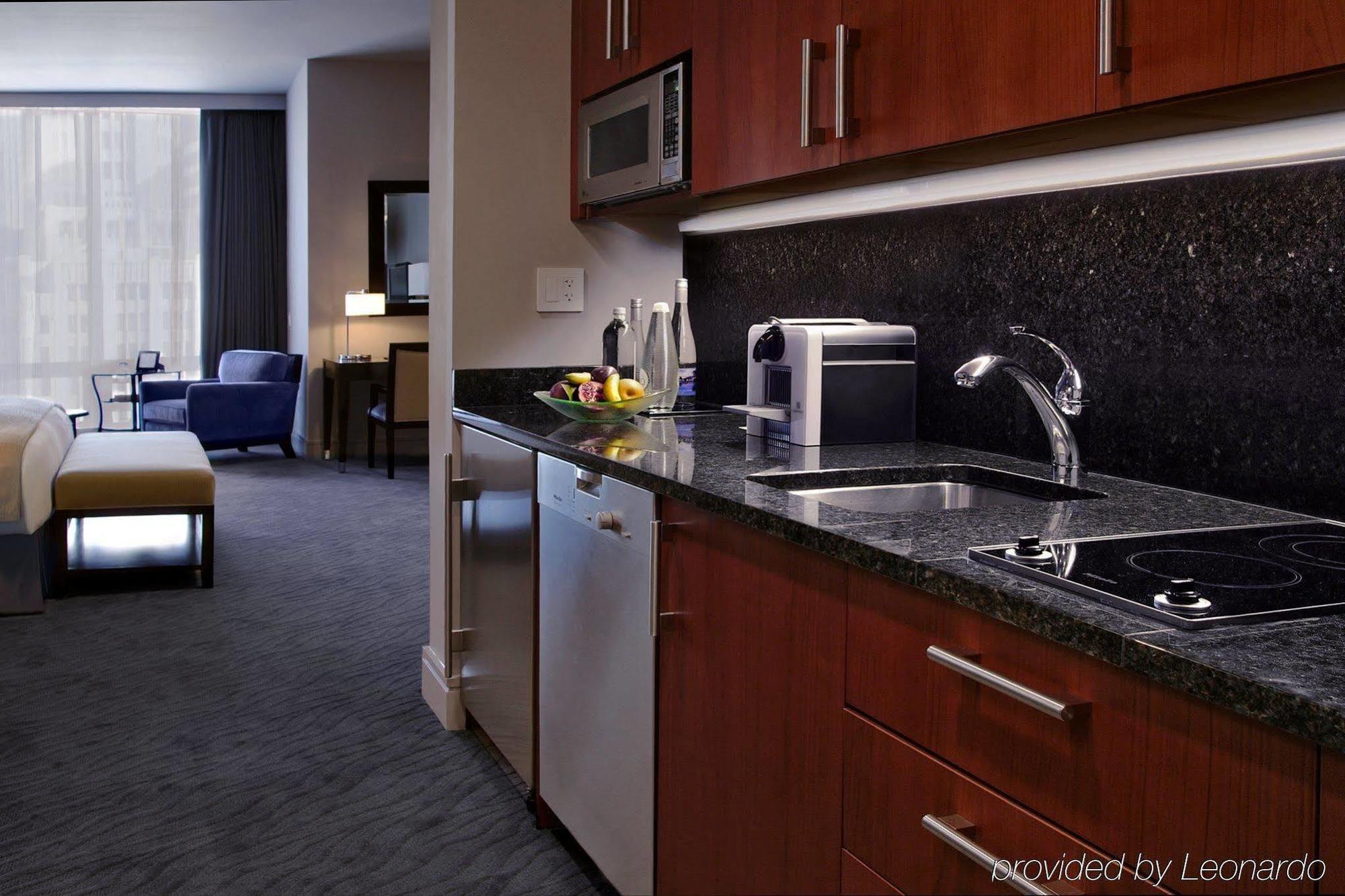 Trump International & Tower Hotel 5*