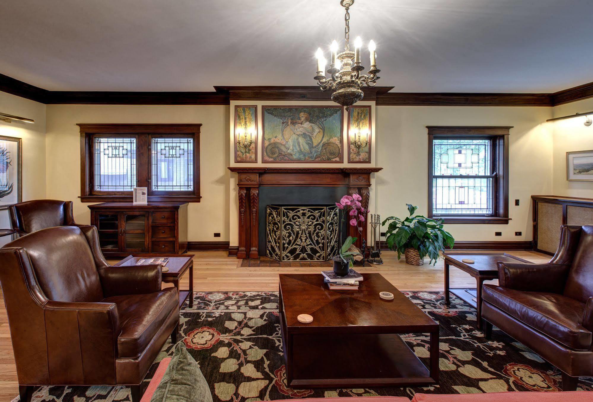 Lang House B&B - Chicago Alojamento de Acomodação e Pequeno-almoço Chicago