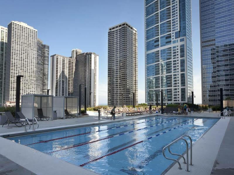 Radisson Blu Aqua Hotel, Chicago