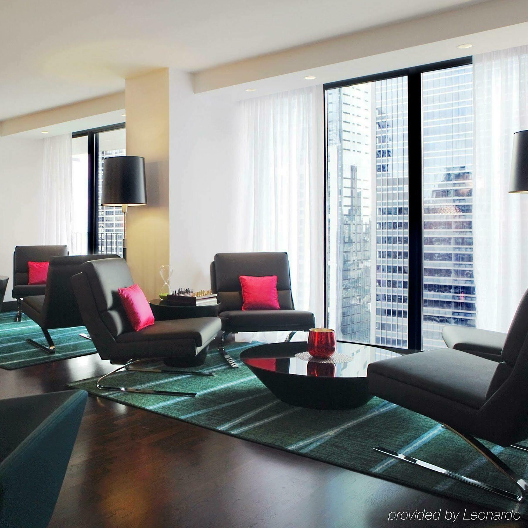 Radisson Blu Aqua Hotel, Hotel Chicago