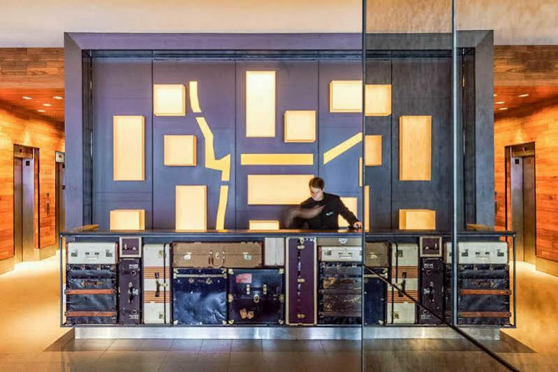 Hotel The Collection Magnificent Mile Chicago