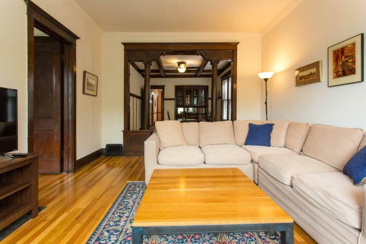 Wrigley Oasis! Steps From The Field! - 3bd 1ba Apartamento Chicago