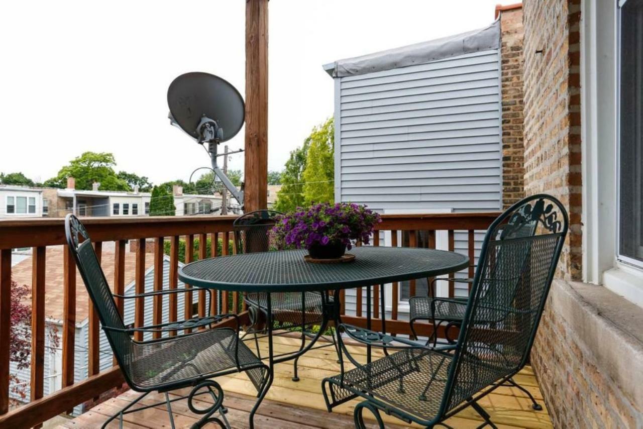 Apartamento Wrigley Oasis! Steps From The Field! - 3bd 1ba Chicago