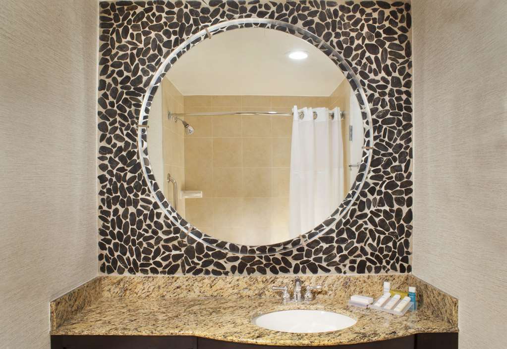 Hotel Homewood By Hilton Chicago-downtown 3*