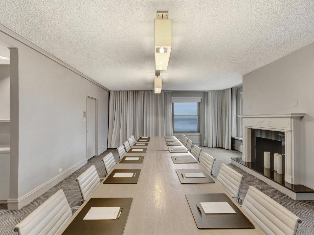 Ambassador Chicago, Part Of Jdv By Hyatt 4* Chicago