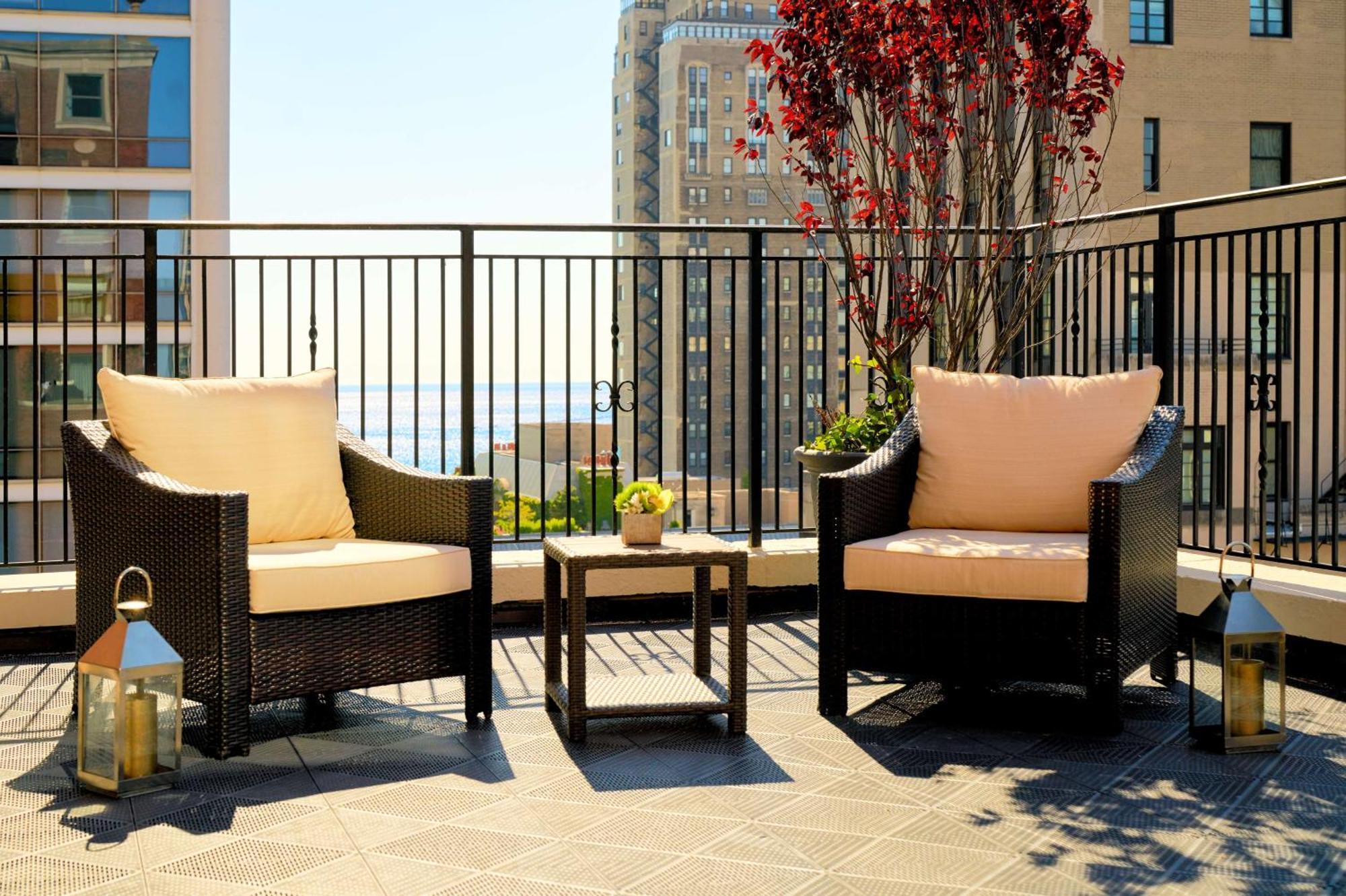 Hotel Ambassador Chicago, Part Of Jdv By Hyatt 4*