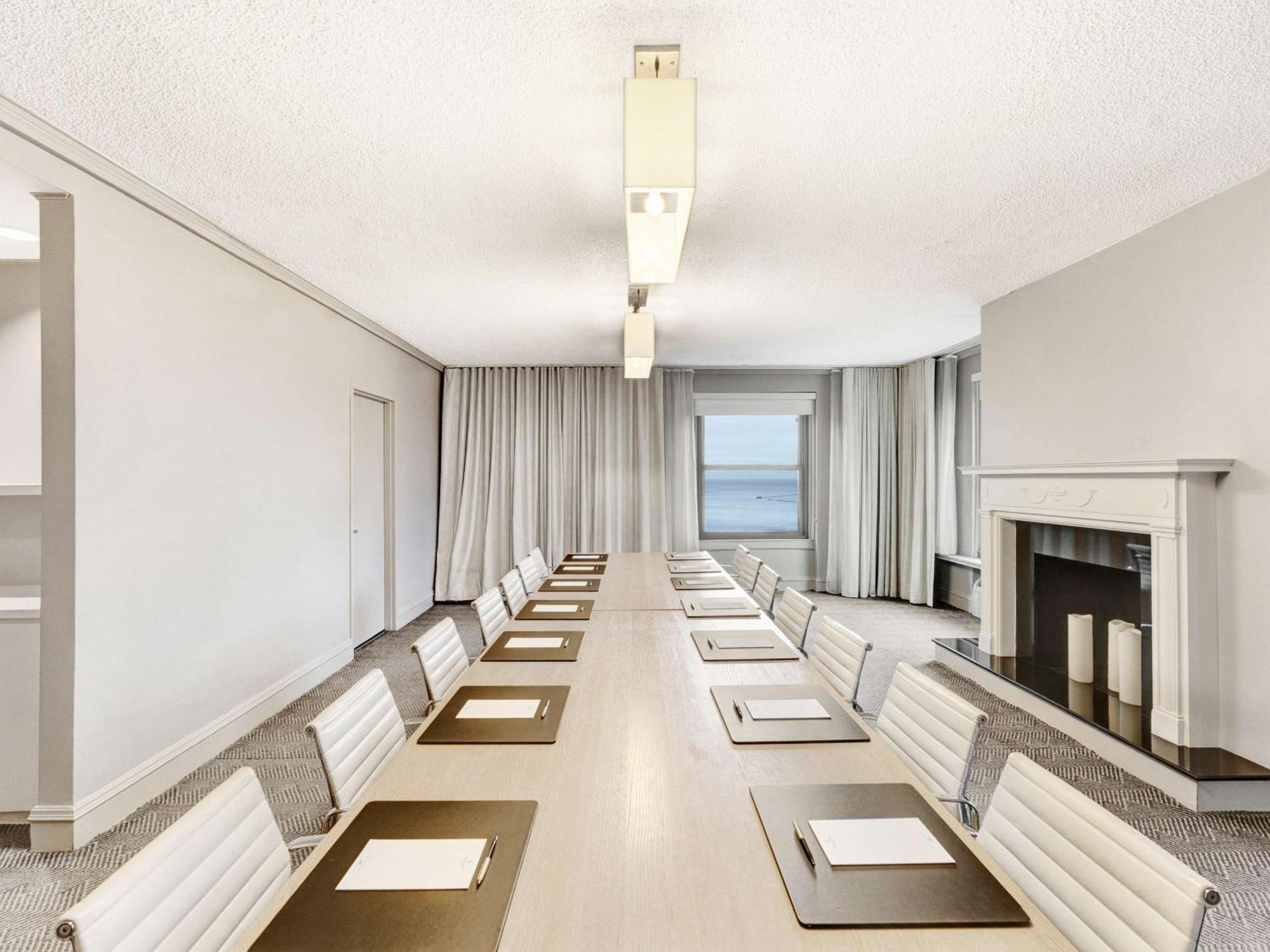 Ambassador Chicago, Part Of Jdv By Hyatt