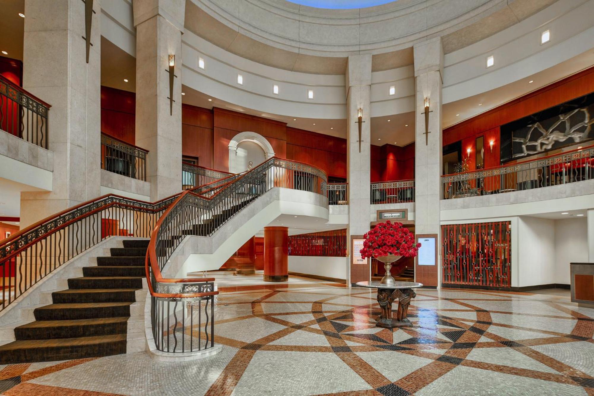 Hotel Intercontinental Magnificent Mile By Ihg 4*