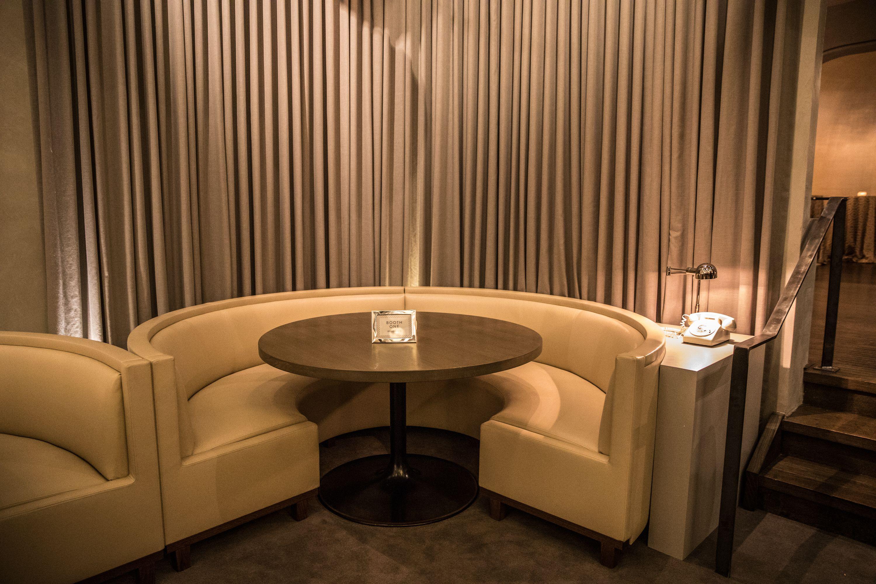 Hotel Ambassador Chicago, Part Of Jdv By Hyatt 4*