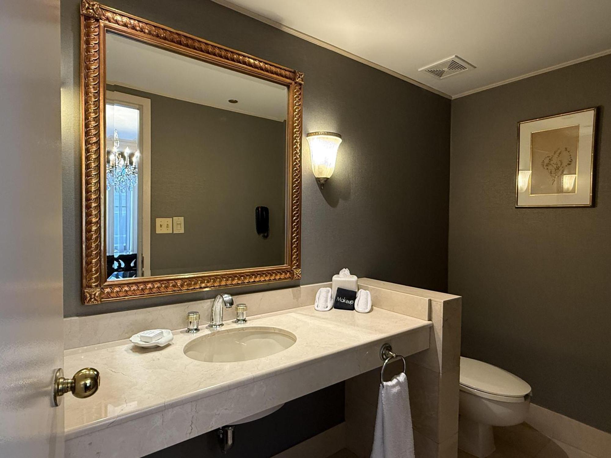 Hotel The Whitehall - Bw Premier Collection 3*