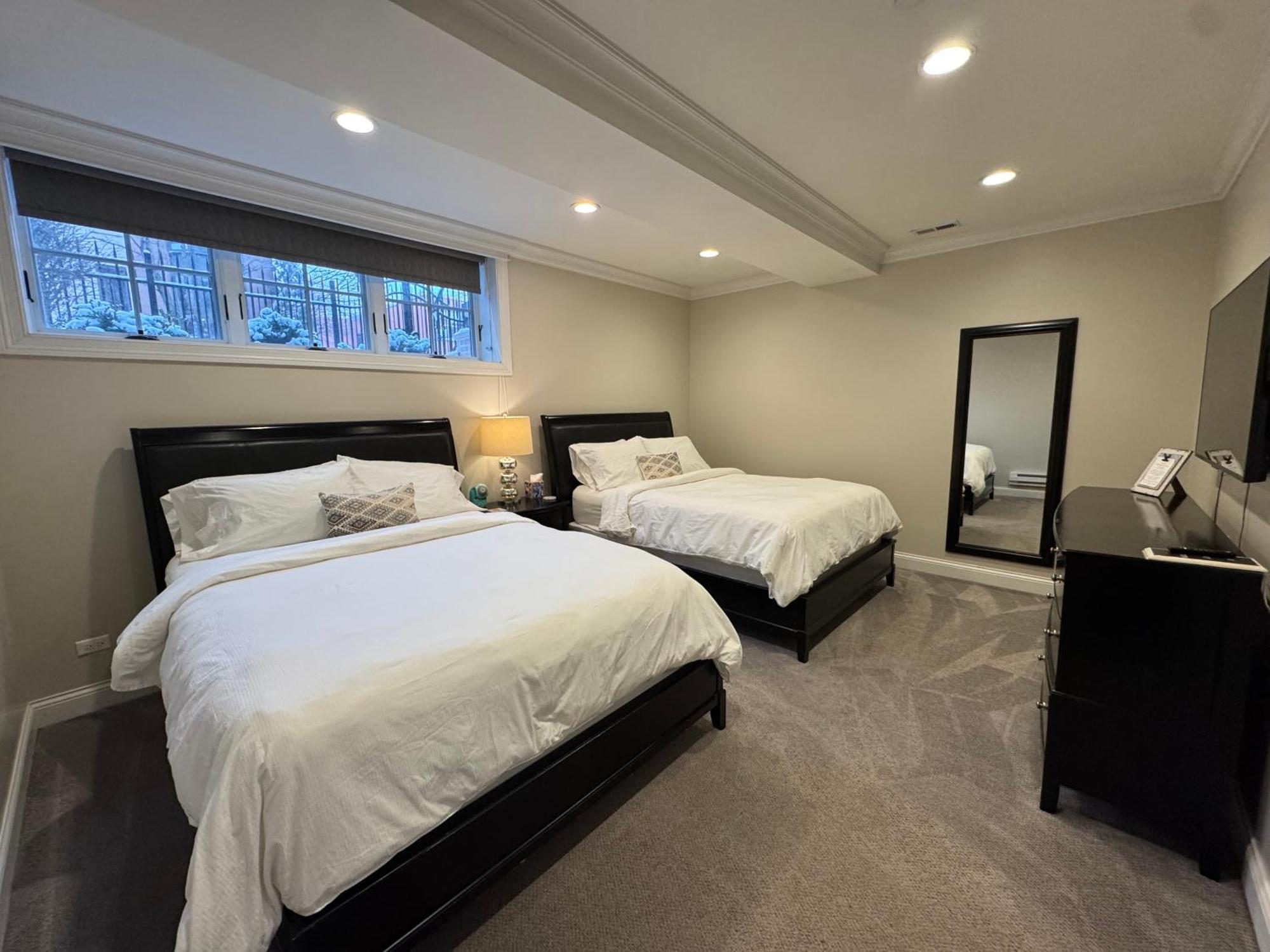 The Sono Bed & Breakfast Chicago