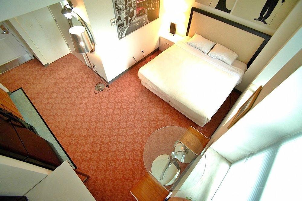 The Collection Millennium Park Chicago