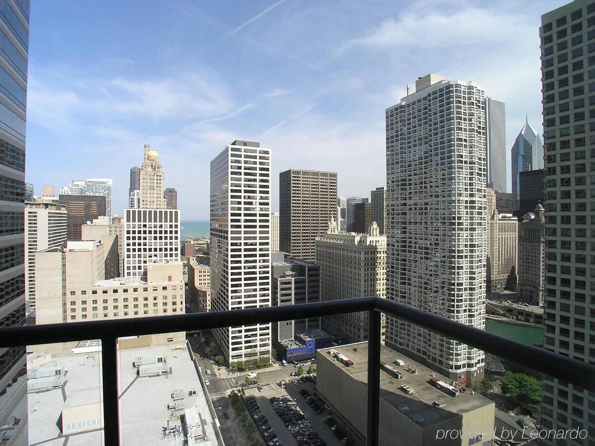 Apart-hotel Bridgestreet At State And Grand Chicago