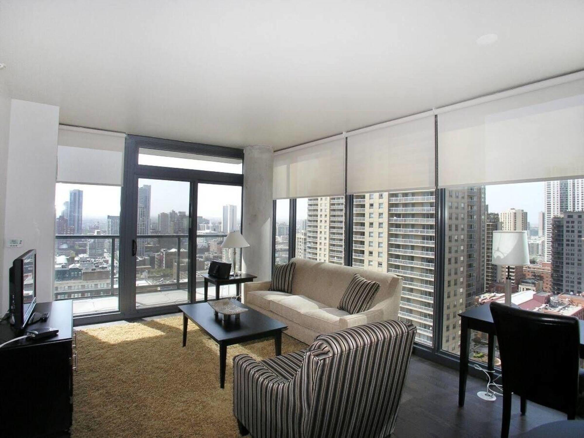Apart-hotel Bridgestreet At State And Grand 4*