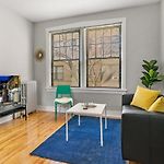Newly Renovated 1Br Apt In Ideal Location - Belmont E1