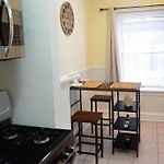 Cozy Studio Near Wrigley Field And Boystown