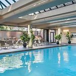 Luxury Downtown Chicago Suites