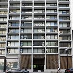21 East - Chic Dt Apts With Rooftop By Zencity