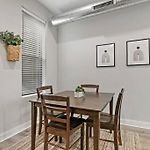 3Br Apt In Logan Square Walkable To Highlights - Central Park S6