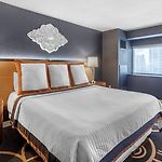 Omni Chicago Hotel