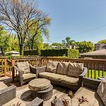 Garage Parking! Walk To Logan Square Station Plus Great Local Restaurants And Bars