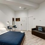 Enjoy A Romantic Chicago Getaway - This Windy City Studio Is Perfect For 2 - 747 Lofts Cabin 104 Apts