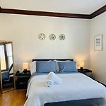 The Karlov. Gorgeous ,Spacious 2Bd/ 1Ba W/ Parking