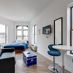 Modern And Cozy Studio - Perfect For A Work Trip Or A Solo Getaway - 747 Lofts Cabin 304 Apts