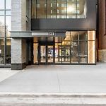 River North 1Br W Gym Pool Roof Nr Riverwalk Chi-816
