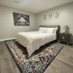 Modern 3 Bedroom Close To Downtown Chicago