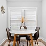 Stylish And Functional Studio Apartment - Brompton 61-66 Rep